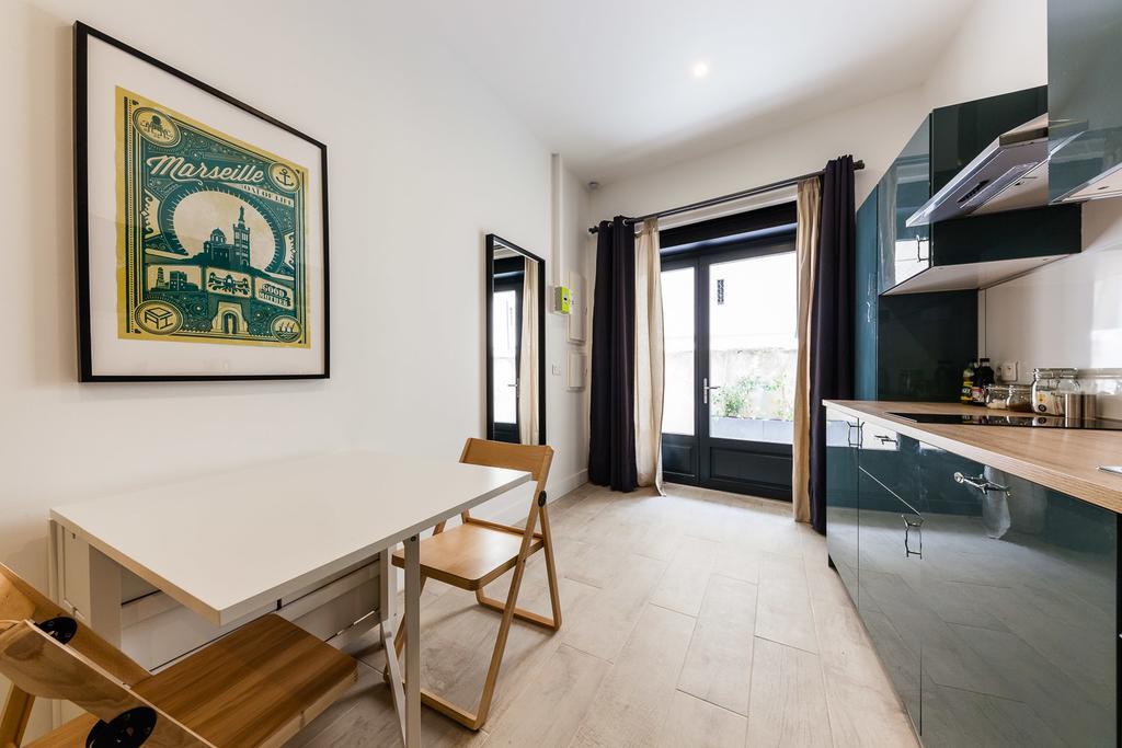 Chez Nous - 7 Appartements Sur Le Vieux Port Marseille Kültér fotó